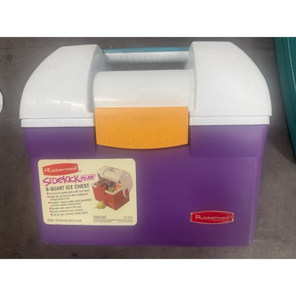 Rubbermaid 1990s Sidekick Plus 8-Quart Ice Chest (Model No. 2929)